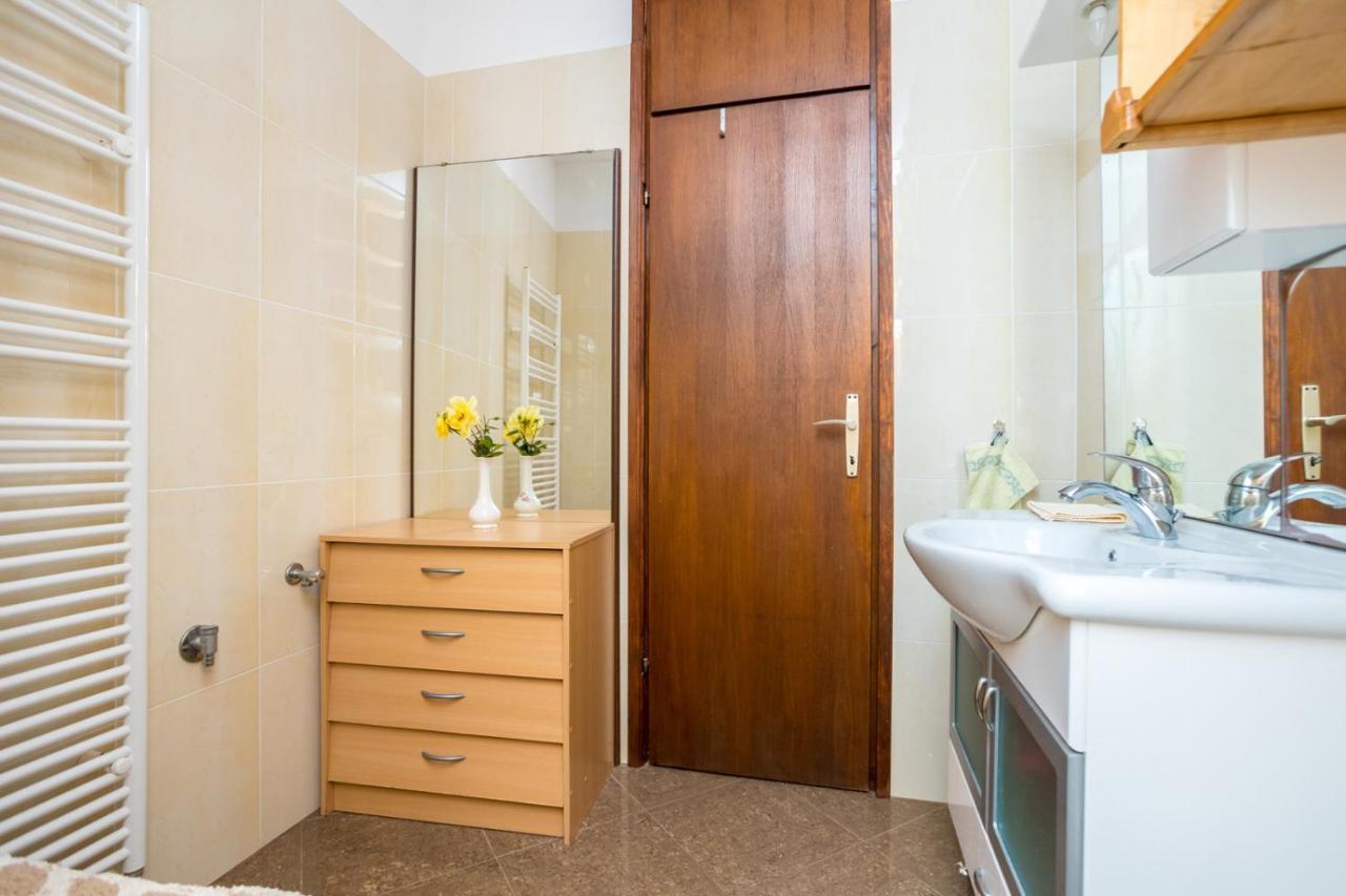 Apartment Jakovac Njivice Buitenkant foto