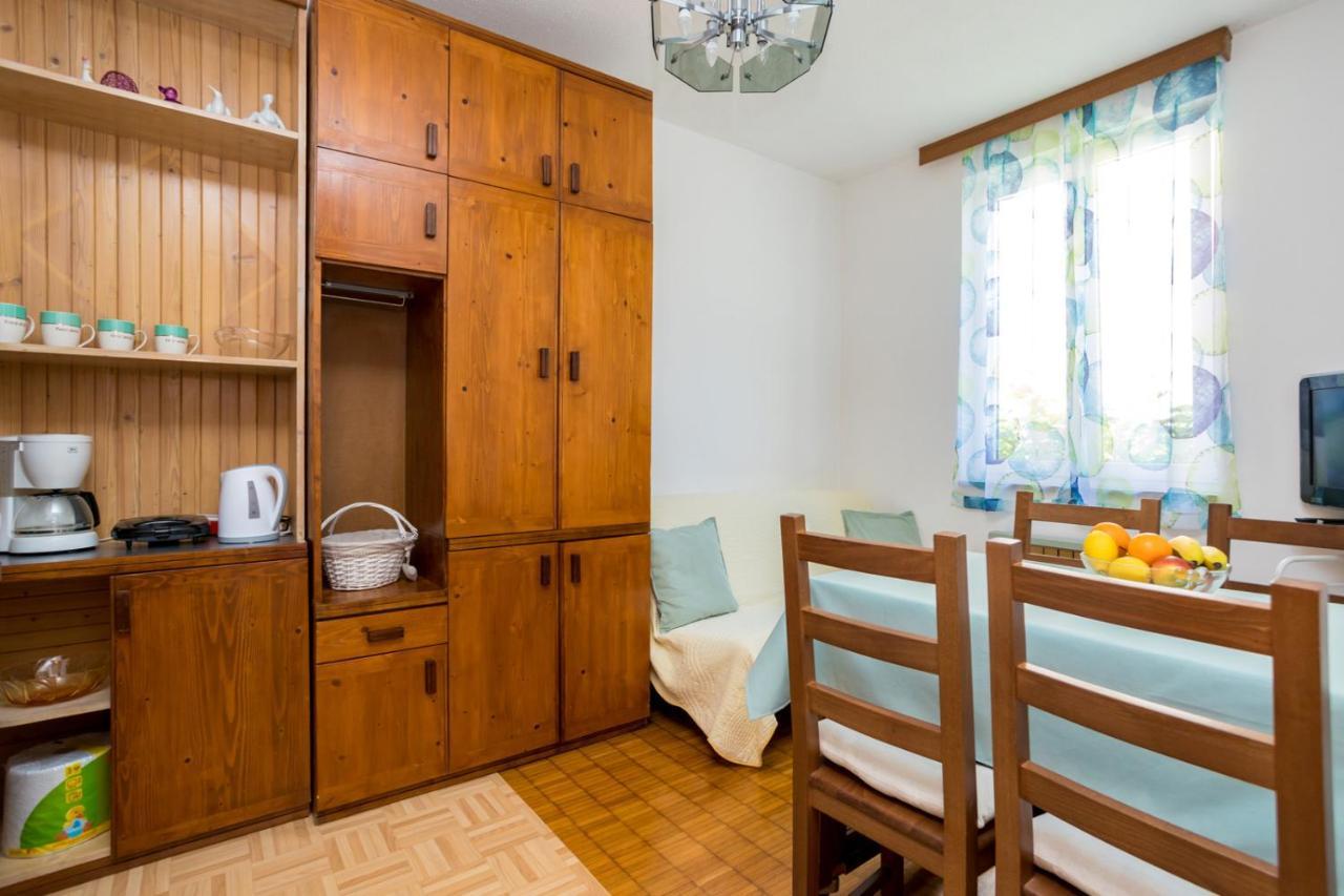 Apartment Jakovac Njivice Buitenkant foto